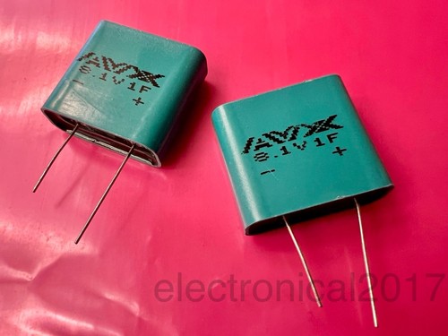 Lot 2pcs kyocera - 1.0f, 8.1v